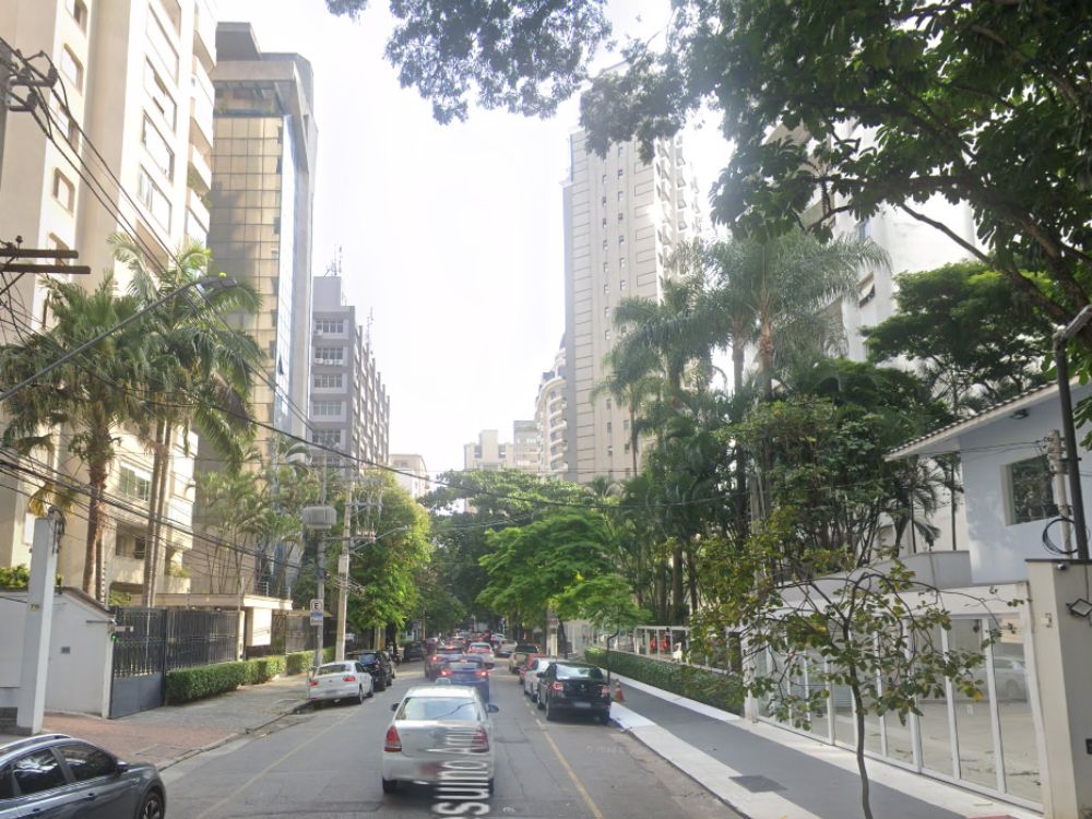 O bairro Itaim Bibi é bastante organizado
